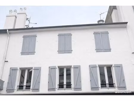 appartement 3 pièces de 70 m2 centre ville