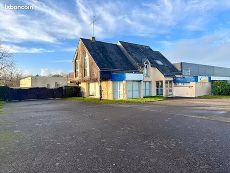 immeuble 223 m² questembert