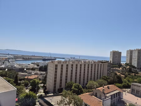 15e résidence maritime t3 de 56m2 avec balcon