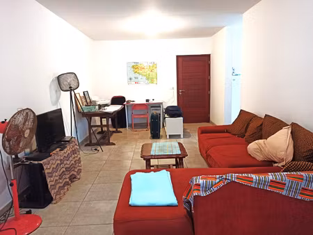 remire-montjoly : appartement de 65 69 m2 avec terrasse 3 pi