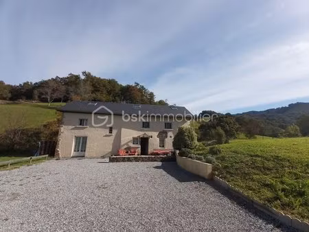 bergerie de 185 m² à barcus