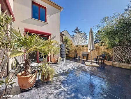 maison d'architecte creteil 7 pièce(s) 112.15 m2