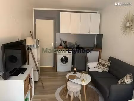 studio 1 pièce 21 m²