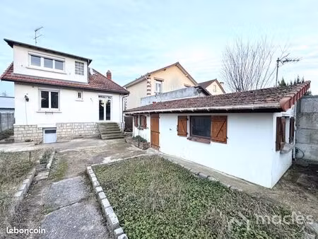 maison 5 pièces 116 m²