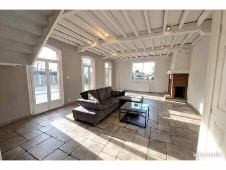 villa 5 pièces 153 m²