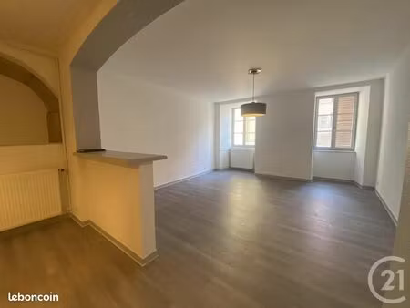 appartement 3 pièces 76 m²