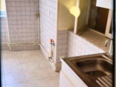 f3 immeuble très calme