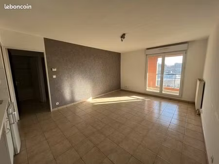 appartement 2 pièces 41 m²