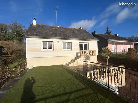 charmante maison à louer bord du lac de guerlédan