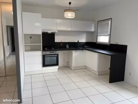 a louer t2 centre bergerac 42m2