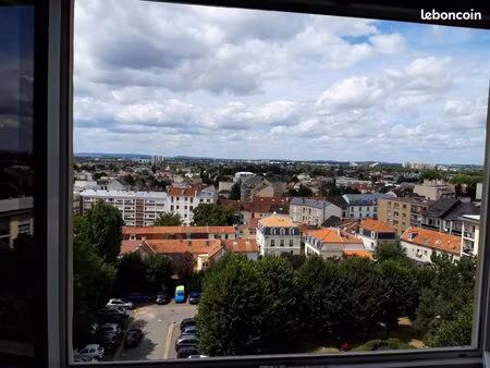 chambre 11m² dans f4 livry-gargan