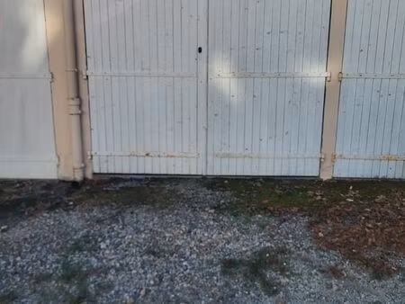 garage ou box fermé centre ville