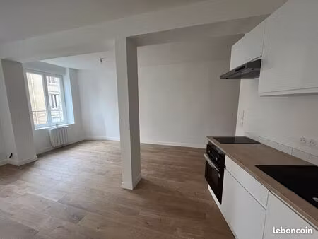 f2 rénové place des vosges