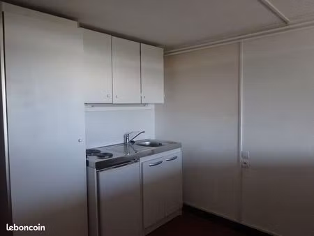 appartement 1 pièce 14 m²
