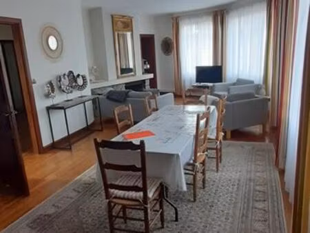 appartement 4 pièces 136 m²