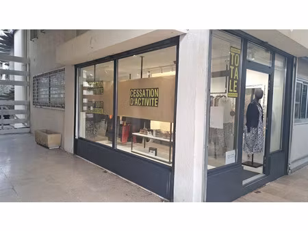 vente locaux professionnels 66 m² à la grande-motte (34280)  40 000 €