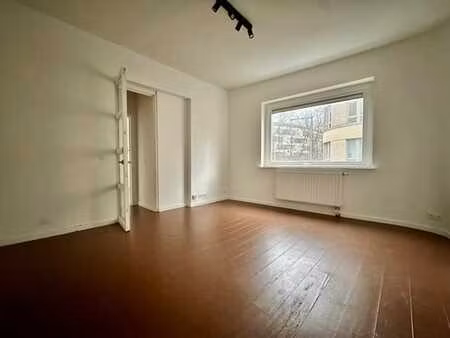 lot n°2 |charmant appartement 1 chambre + bureau