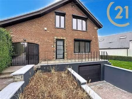 maison 2 chambres + 2 bureaux totalement rénovée