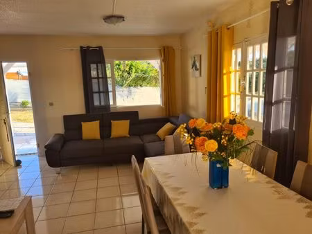 gissac  belle villa f4 en duplex