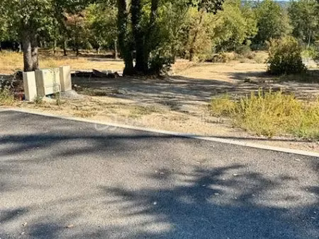 vente terrain 2877 m² à callian (83440)  220 000 €