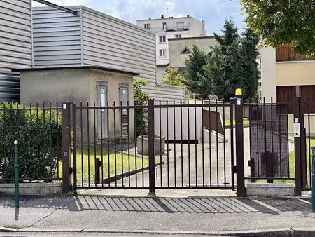 vente locaux professionnels 14.3 m² à colombes (92700)  20 000 €