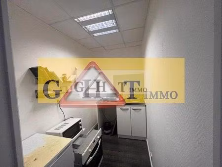 a louer 33m² de bureaux a maisons alfort