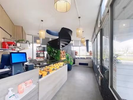 vente locaux professionnels 44 m² à bruges (33520)  119 900 €