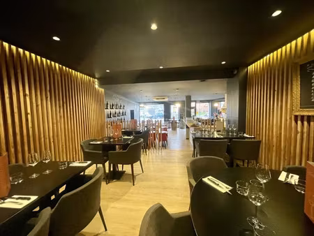 vente locaux professionnels 167 m² à lavaur (81500)  220 000 €