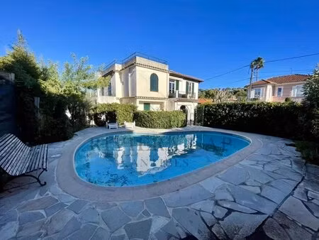 cap antibes - beau t3 en rdj dans villa