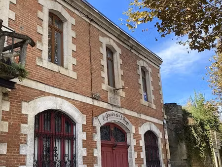 vente immeuble 0 pièces 600 m² à gourdon (46300)  140 000 €