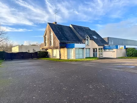 vente immeuble 223 m² à questembert (56230)  299 900 €