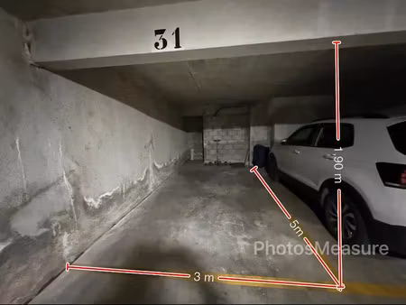 vente parking 15 m² à antibes (06600)  31 000 €