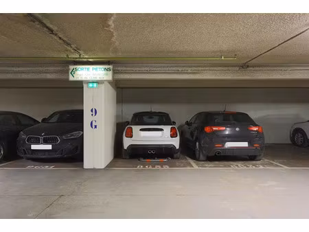 vente parking 11 m² à paris 3ème (75003)  28 000 €