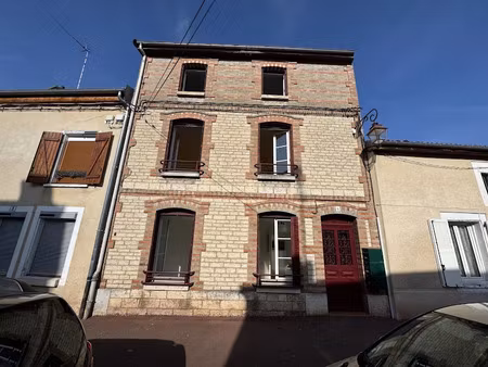 vente immeuble 170 m² à bar-sur-aube (10200)  170 000 €