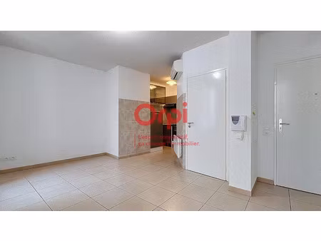location appartement 2 pièces 39 m² à prades (66500)  500 €