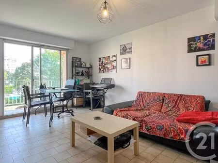 appartement t1 à vendre - 1 pièce - 32 54 m2 - aix en provence - 13 - provence-alpes-cote-