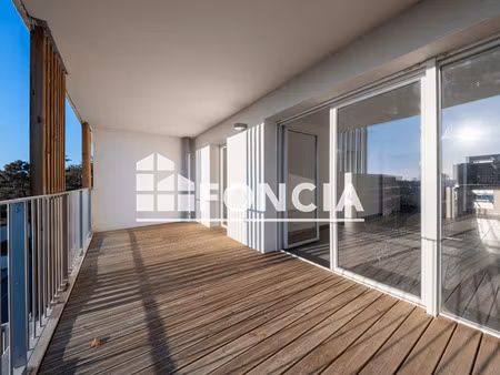 cugnaux t2 avec terrasse parking sous sol et parking aerien