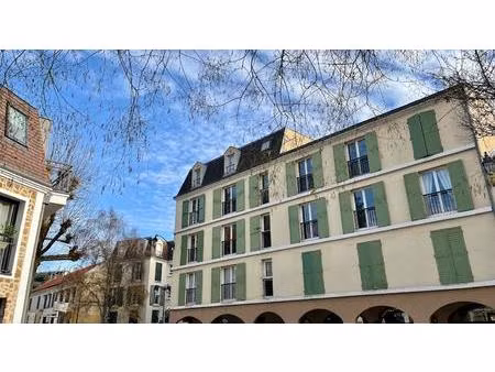 appartement 3 pièces avec une cave et un garage