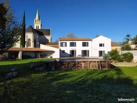 maison restaurée exc état+jardin1353m2+piscine+gge