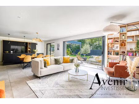 collonges au mont d'or - maison contemporaine 150m2 - 4 chambres - terrain 500m2