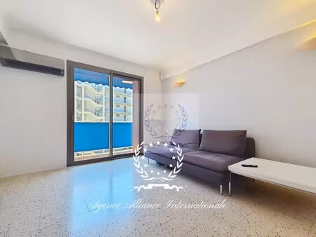 3p - lumineux - 700m à pied du centre