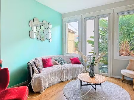 250 m du centre ville