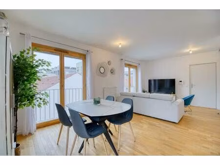 appartement 3 pièces avec une magnifique terrasse