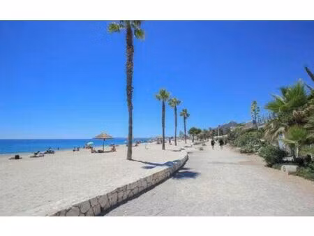 appartement villeneuve-loubet 39 m² t-2 à vendre  345 000 €