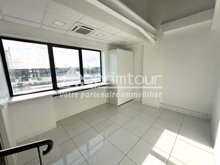bureaux (128m2) - jarry - 97122 baie-mahault