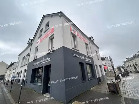 à louer - bureaux 80 m² - carquefou