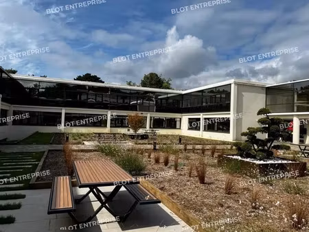location - bureaux - 560 m² - nantes est