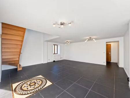 vente maison 5 pièces  131.59m²  blandy