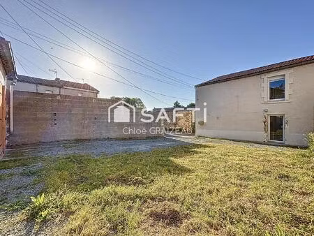 maison de bourg  2 chambres  garage