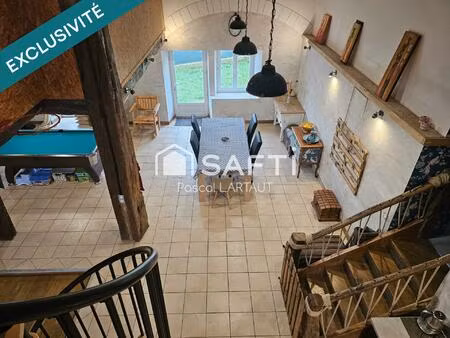 ancien corps de ferme rénové en maison familiale